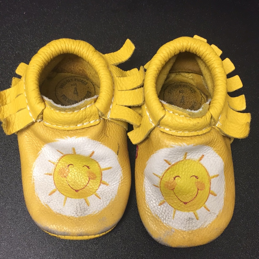 Fun-shine care-bear FP moccasins